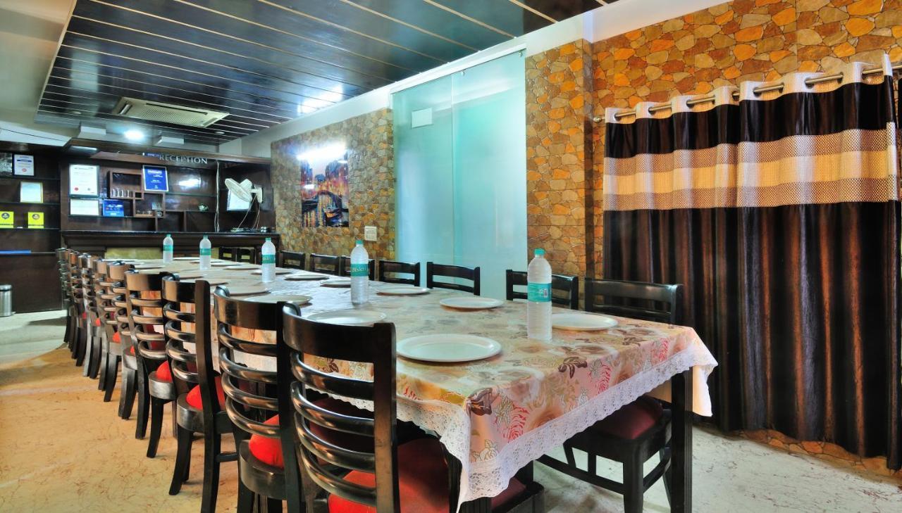 The Bonlon Inn-Near Blk Hospital Delhi  Esterno foto